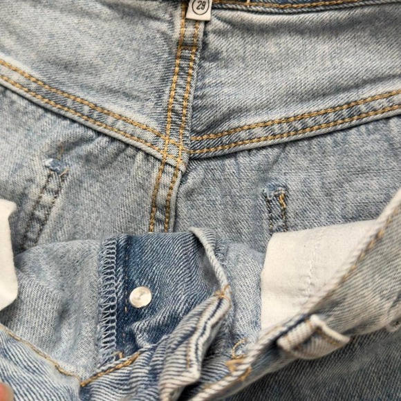 Twelve by Twelve Light Wash Distressed Jeans – Size 29 – Straight Mom Fit - Picture 3 of 4